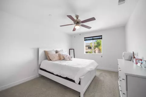 Bedroom - 563 Mesa Dr S, Madera, CA 93636 photo 1 of 7