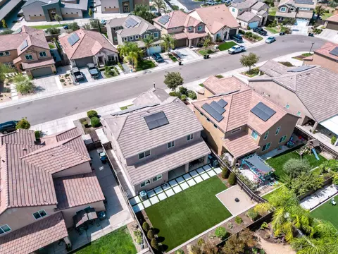 View/Area - 563 Mesa Dr S, Madera, CA 93636 photo 7 of 10