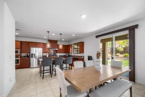 Dining - 563 Mesa Dr S, Madera, CA 93636 photo 1 of 3