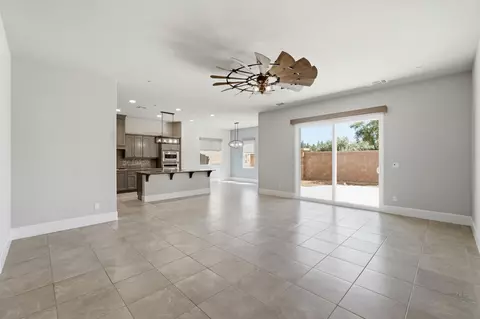 Living - 602 Pinnacle Dr W, Madera, CA 93636 photo 2 of 2