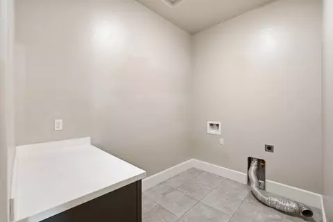 Other - 602 Pinnacle Dr W, Madera, CA 93636 photo 5 of 7