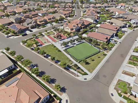 View/Area - 602 Pinnacle Dr W, Madera, CA 93636 photo 7 of 7