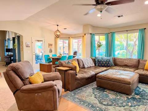 Living - 2555 Bellaire Way, Clovis, CA 93611 photo 3 of 4