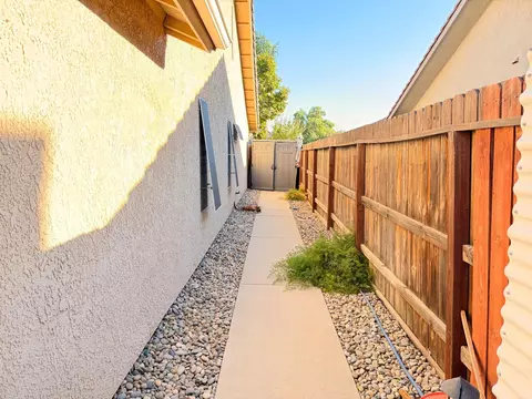 Exterior - 2555 Bellaire Way, Clovis, CA 93611 photo 15 of 15