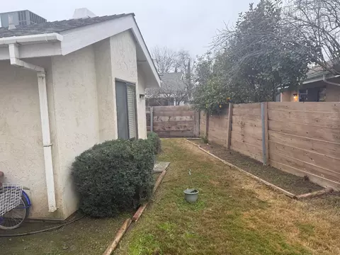 Exterior - 1338 E Castlecrest Ave, Visalia, CA 93292 photo 11 of 11