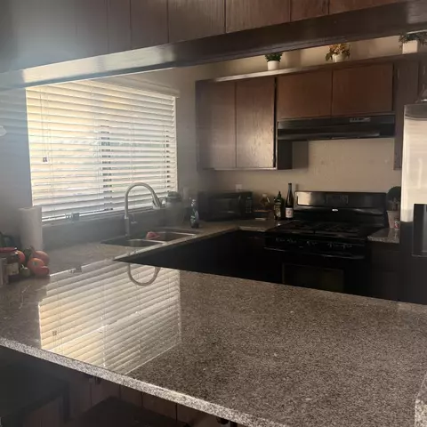 Kitchen - 1338 E Castlecrest Ave, Visalia, CA 93292 photo 5 of 5