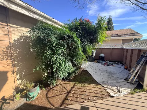 Exterior - 1338 E Castlecrest Ave, Visalia, CA 93292 photo 6 of 11