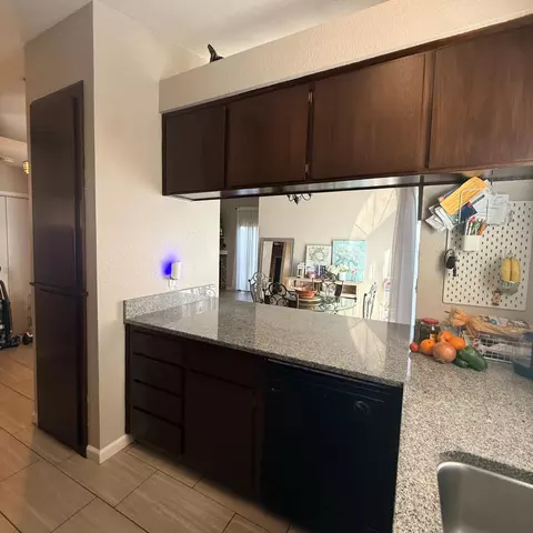 Kitchen - 1338 E Castlecrest Ave, Visalia, CA 93292 photo 1 of 5