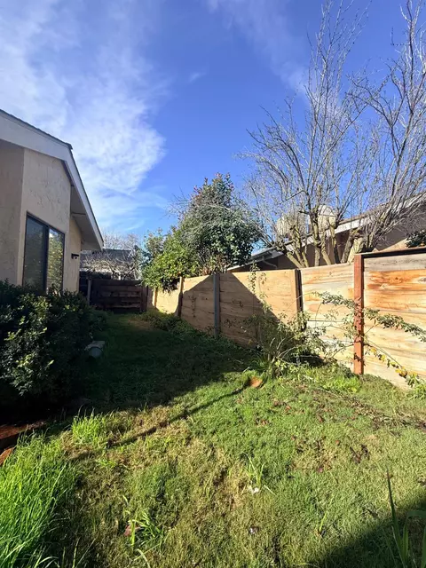 Exterior - 1338 E Castlecrest Ave, Visalia, CA 93292 photo 4 of 11