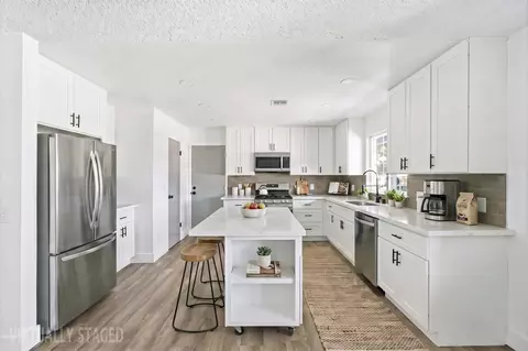 Kitchen - 3731 Allan St, Selma, CA 93662 photo 1 of 2