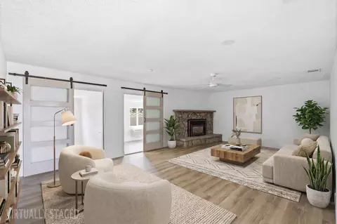 Living - 3731 Allan St, Selma, CA 93662 photo 1 of 4