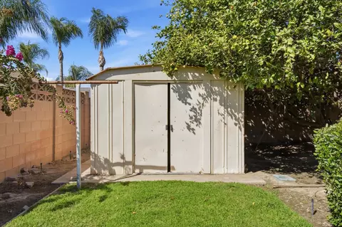 Exterior - 3731 Allan St, Selma, CA 93662 photo 8 of 8