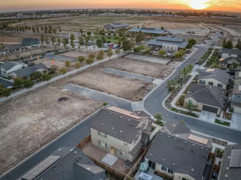 View/Area - 4071 Braden Rd, Madera, CA 93636 photo 1 of 4