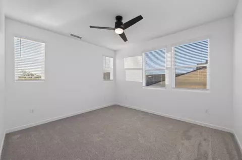 Bedroom - 4071 Braden Rd, Madera, CA 93636 photo 1 of 4
