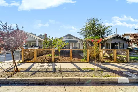 731 N Roosevelt Ave, Fresno, CA 93728