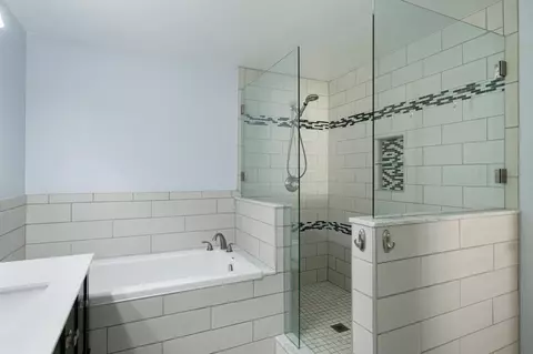 Bath - 3237 Renn, Clovis, CA 93611 photo 2 of 3
