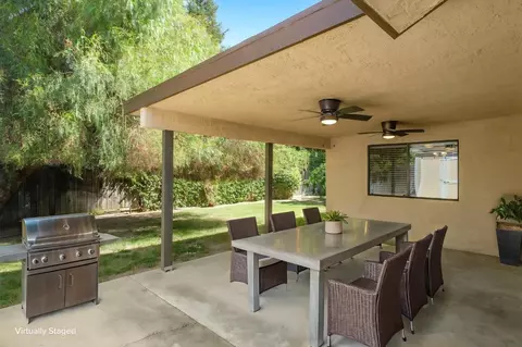 Exterior - 3237 Renn, Clovis, CA 93611 photo 6 of 10