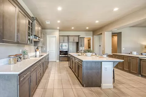 Kitchen - 89 Polson Ave, Clovis, CA 93612 photo 5 of 6