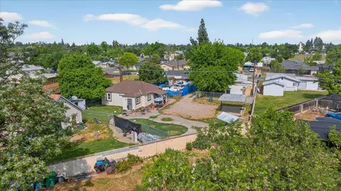 View/Area - 1328 E Fedora Ave, Fresno, CA 93704 photo 4 of 8