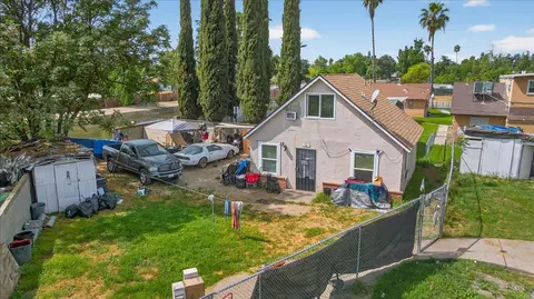 View/Area - 1328 E Fedora Ave, Fresno, CA 93704 photo 1 of 8