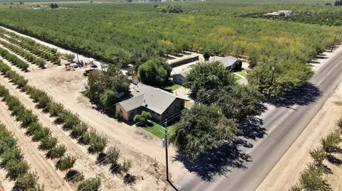 16381 W Belmont Ave, Kerman, CA 93630 photo 3