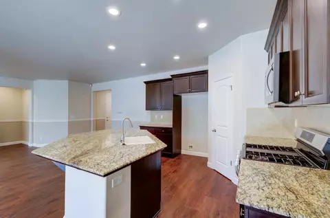 Kitchen - 1630 Blackwood Ave, Clovis, CA 93619 photo 1 of 4