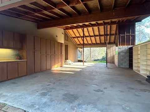 Exterior - 40838 Oak Ridge Dr, Three Rivers, CA 93271 photo 9 of 13