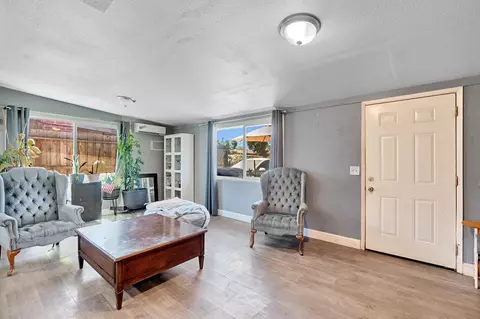 Entry Way - 312 L St, Sanger, CA 93657 photo 1 of 1