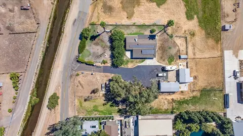 View/Area - 12909 E Gettysburg Ave, Sanger, CA 93657 photo 9 of 13