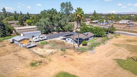 View/Area - 12909 E Gettysburg Ave, Sanger, CA 93657 photo 12 of 13