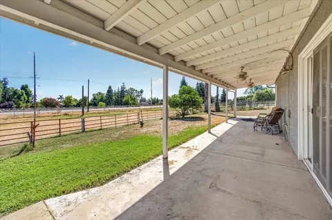 Exterior - 12909 E Gettysburg Ave, Sanger, CA 93657 photo 13 of 13