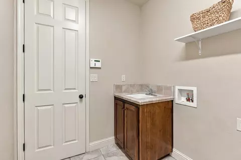 Other - 2603 E Powers Ave, Fresno, CA 93720 photo 3 of 8