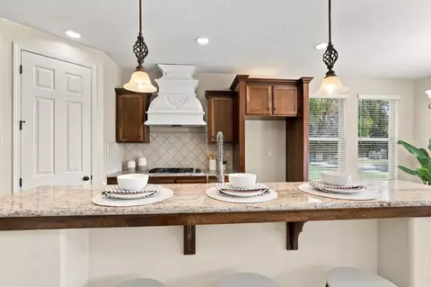 Kitchen - 2603 E Powers Ave, Fresno, CA 93720 photo 6 of 6