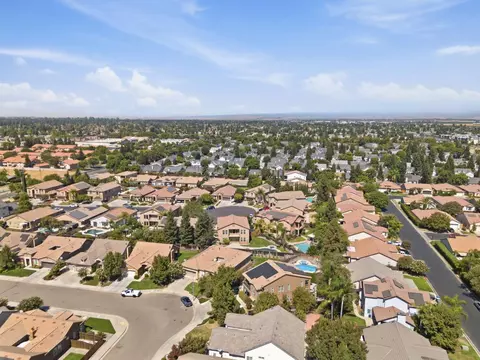 View/Area - 2603 E Powers Ave, Fresno, CA 93720 photo 9 of 12