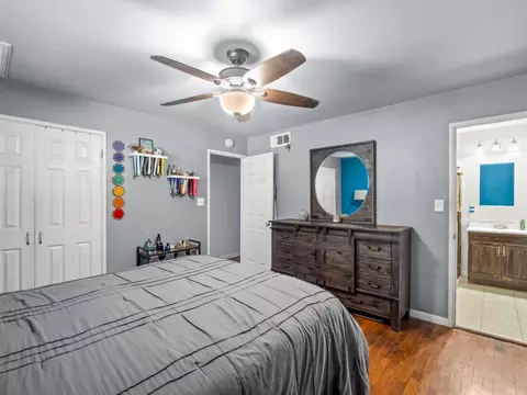 Bedroom - 3763 E Robinson Ave, Fresno, CA 93726 photo 2 of 6
