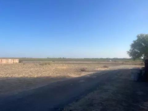 147 N St, Firebaugh, CA 93622 photo 3