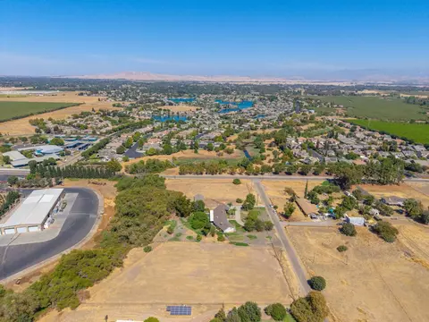 View/Area - 10763 E Ashlan Ave, Sanger, CA 93657 photo 15 of 17