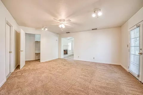Living - 10763 E Ashlan Ave, Sanger, CA 93657 photo 11 of 12