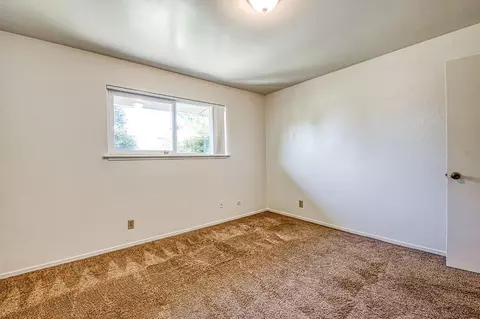 Bedroom - 10763 E Ashlan Ave, Sanger, CA 93657 photo 5 of 6