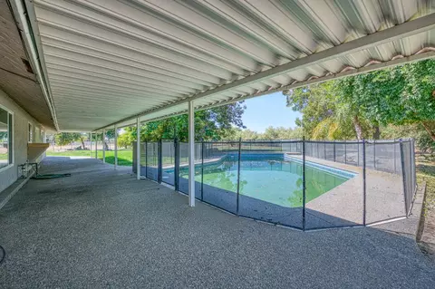 Exterior - 10763 E Ashlan Ave, Sanger, CA 93657 photo 18 of 19