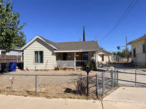 Exterior - 605 E Stanislaus St, Avenal, CA 93204 photo 2 of 2