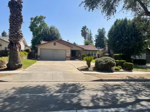 5195 W Palo Alto Ave, Fresno, CA 93722