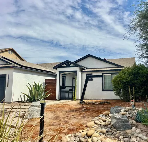 Exterior - 976 Heather Ave, Dinuba, CA 93618 photo 7 of 7