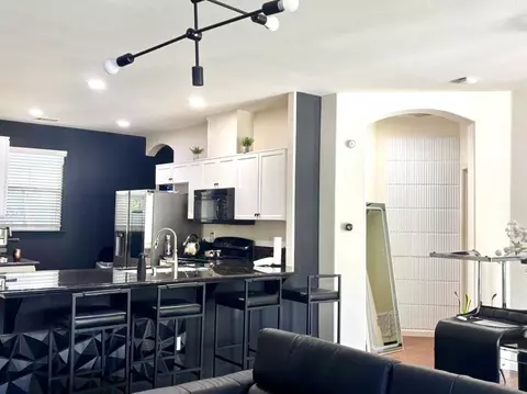 Kitchen - 976 Heather Ave, Dinuba, CA 93618 photo 1 of 4
