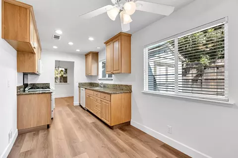 Kitchen - 94 N Baron, Clovis, CA 93612 photo 4 of 5