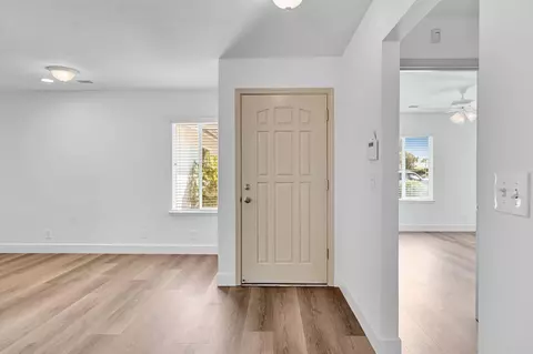 Entry Way - 94 N Baron, Clovis, CA 93612 photo 1 of 1