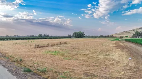 19196 King Canyan Rd E, Sanger, CA 93657 photo 16