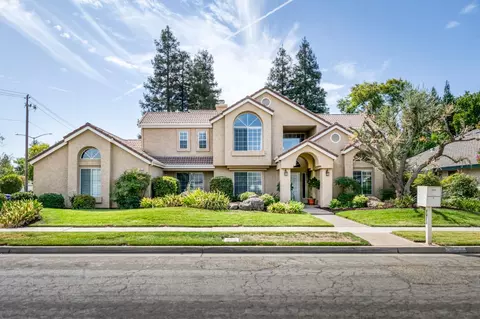 1453 E Decatur Ave, Fresno, CA 93720