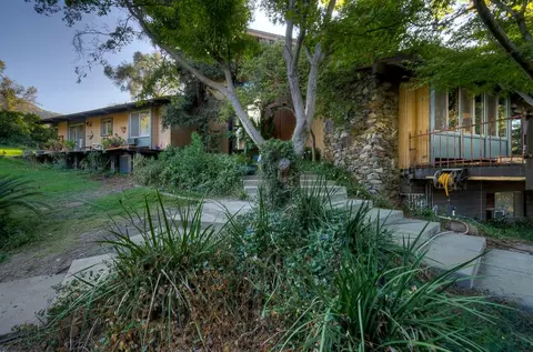 Exterior - 21197 Tollhouse Rd, Clovis, CA 93619 photo 2 of 19