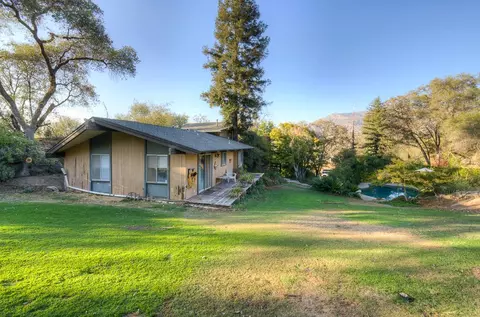 Exterior - 21197 Tollhouse Rd, Clovis, CA 93619 photo 18 of 19